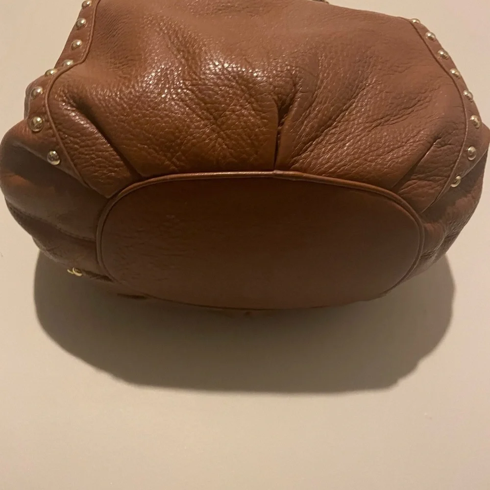 Michael Kors cognac pebbled leather hobo bag w hang tag